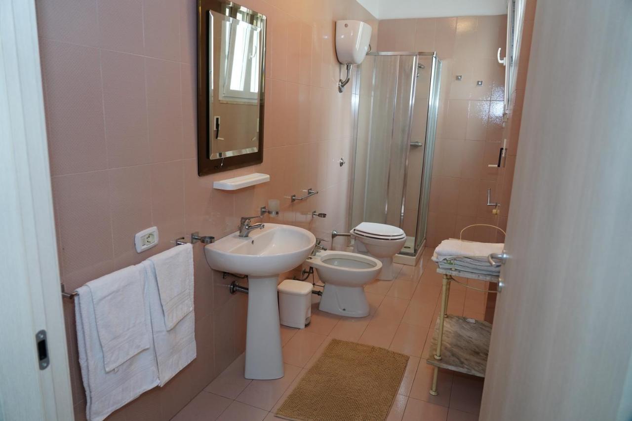 B&B La Strea Porto Cesareo Eksteriør billede